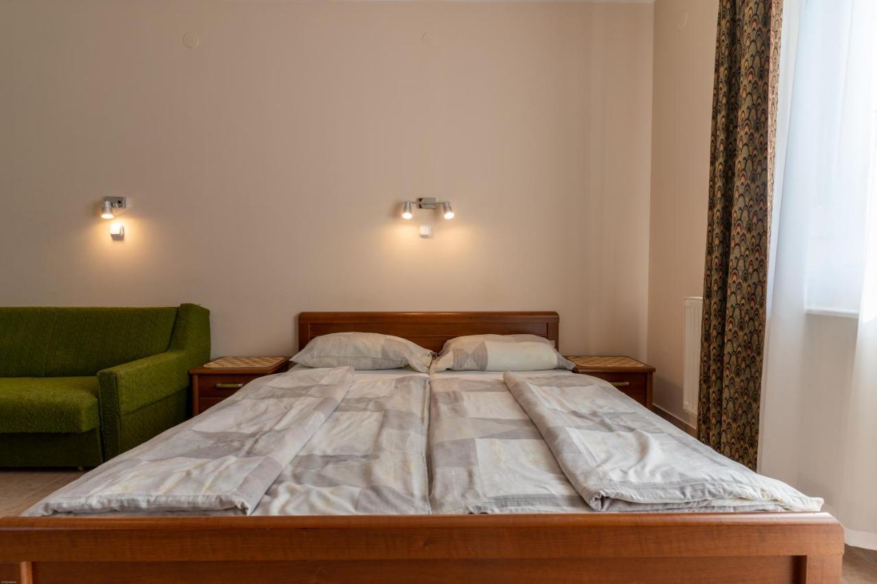 Bed and Breakfast Izabella Panzio Hajdúszoboszló Zewnętrze zdjęcie