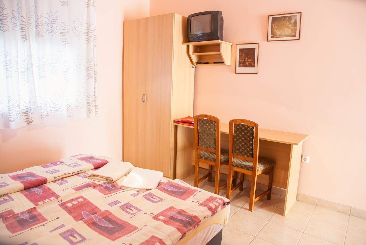 Bed and Breakfast Izabella Panzio Hajdúszoboszló Zewnętrze zdjęcie